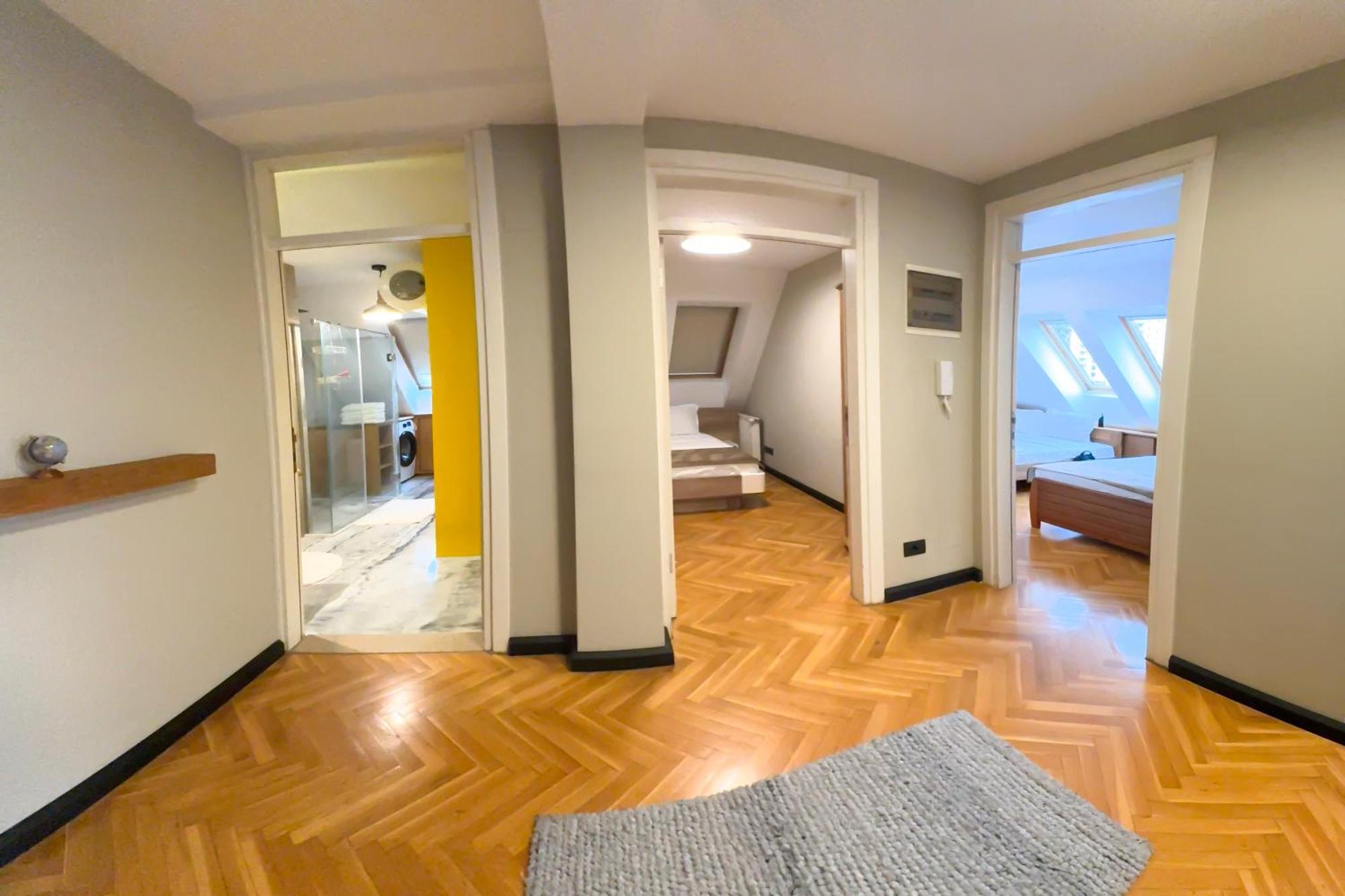 Siera'S Apartment Приштина Экстерьер фото