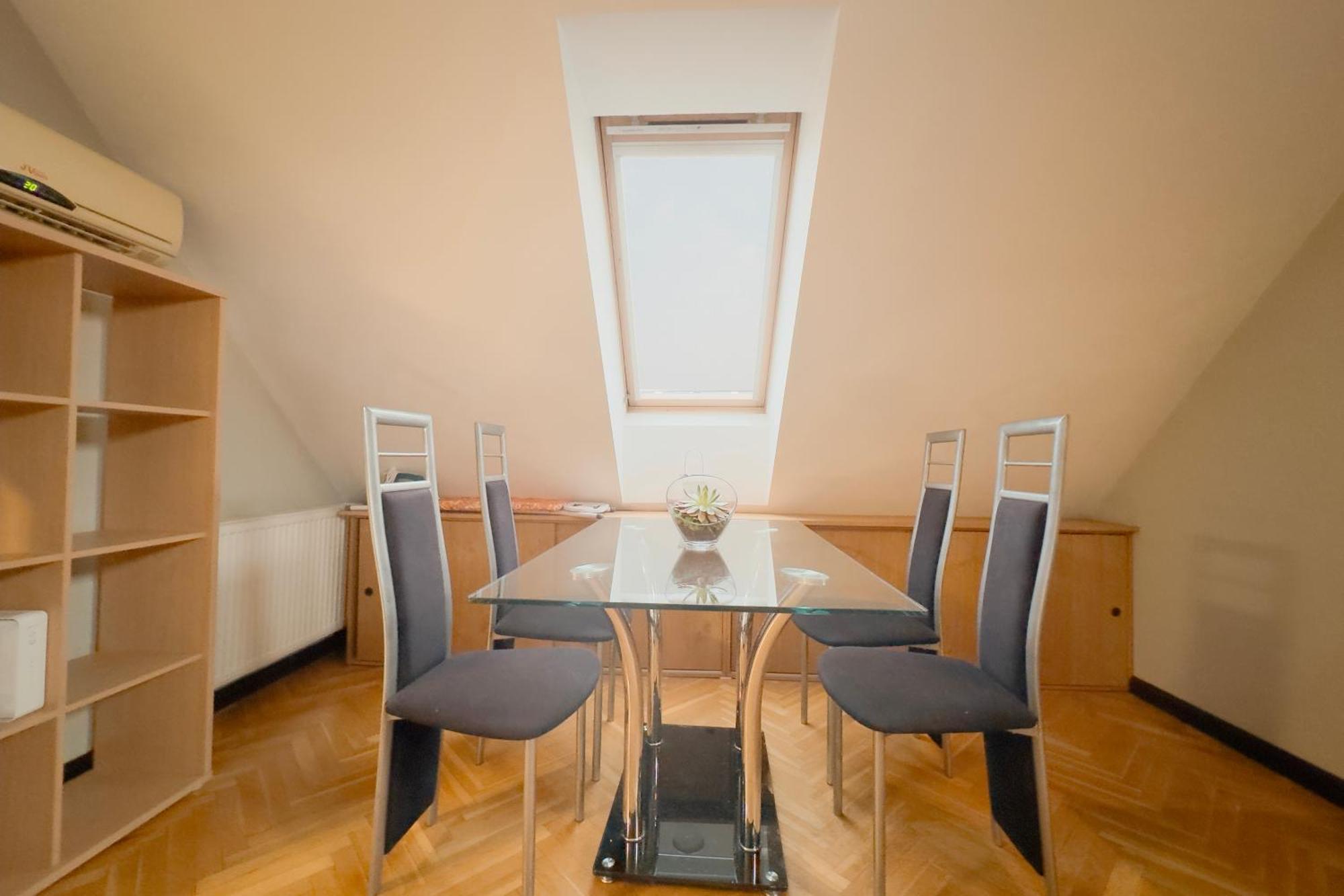 Siera'S Apartment Приштина Экстерьер фото